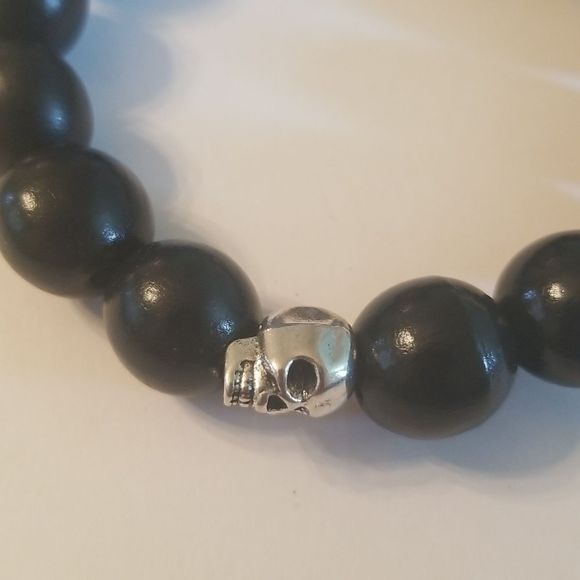 Mens Black Wooden Beaded Expansion Bracelet W/Silverplated Skull New Custom Made - Picture 2 of 5